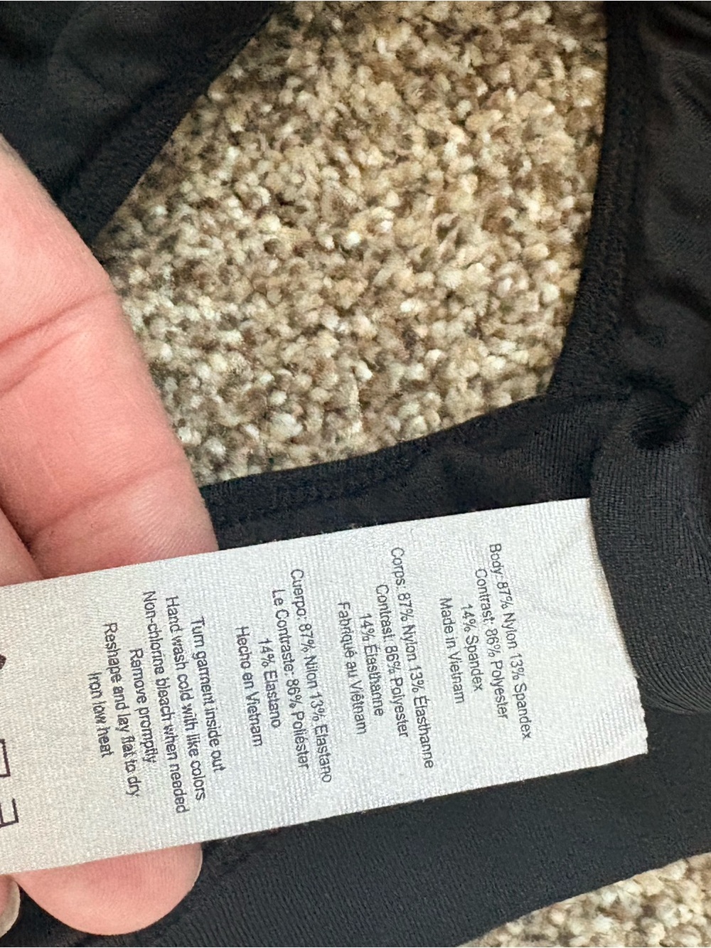ALO Yoga Black Cross-Back Sports Bra - Picture 3 of 7
